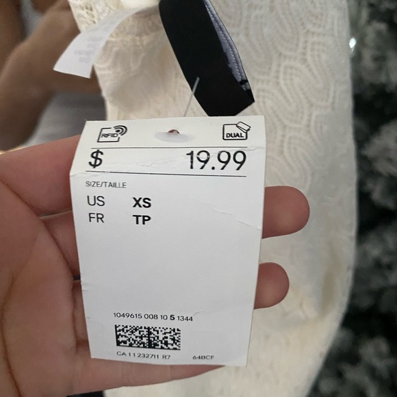 White halter dress mesh material - Picture 2 of 3